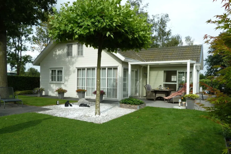 Naturisten huisje Nederland bungalow 12